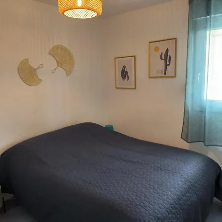 St Cyprien Vue 2 A 4 Personnes Avec Piscine